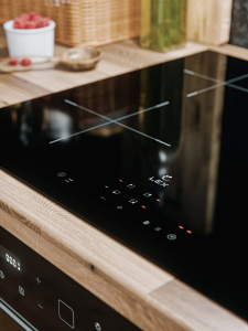 Варочная панель индукционная LEX EVI 640A  BL