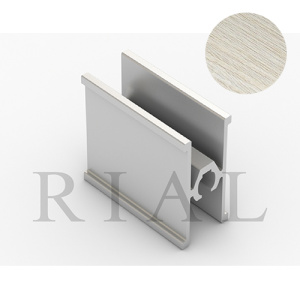 KR09 Горизонтальный межсекционный профиль Береза структур.5,9 м