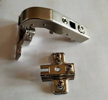 Петля вкладная под фальшпанель с доводчиком 90 DM евровинт